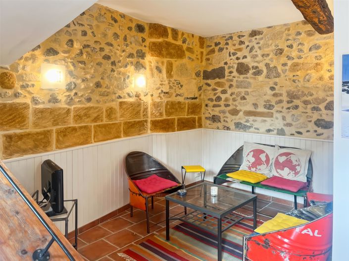 Image No.13-2 Bed House for sale