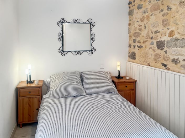 Image No.8-2 Bed House for sale