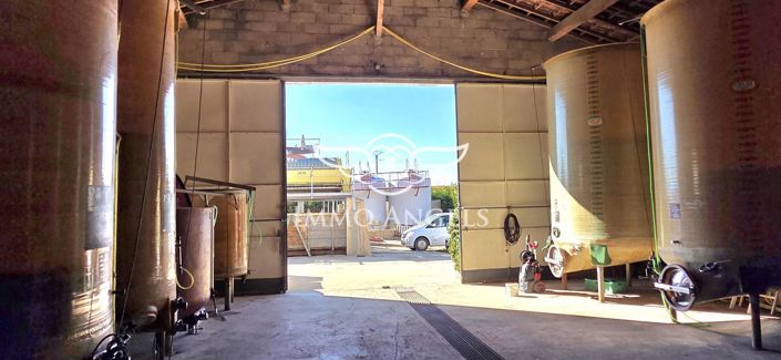 Image No.16-5 Bed House for sale