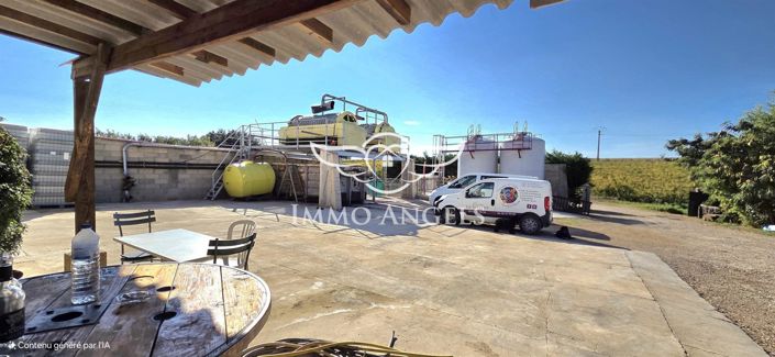 Image No.18-5 Bed House for sale