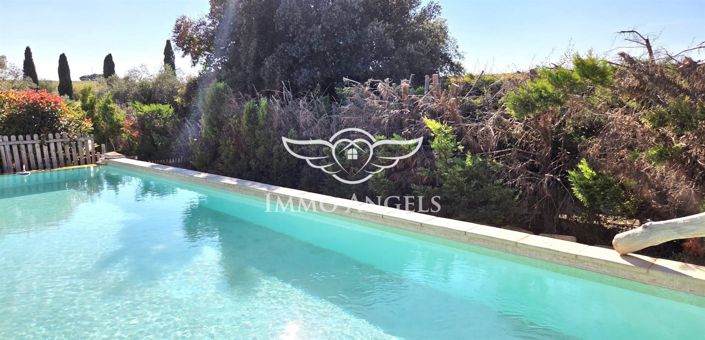 Image No.21-5 Bed House for sale