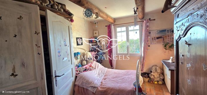 Image No.29-5 Bed House for sale