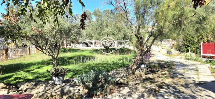 Image No.7-5 Bed House for sale