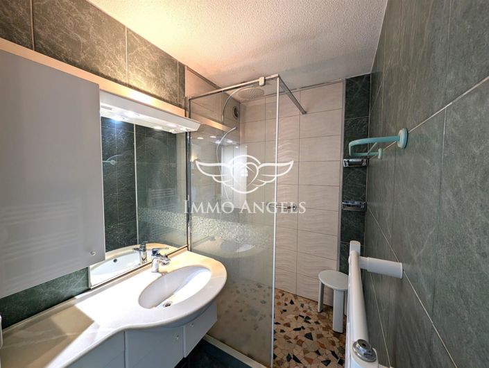 Image No.8-3 Bed Apartment for sale