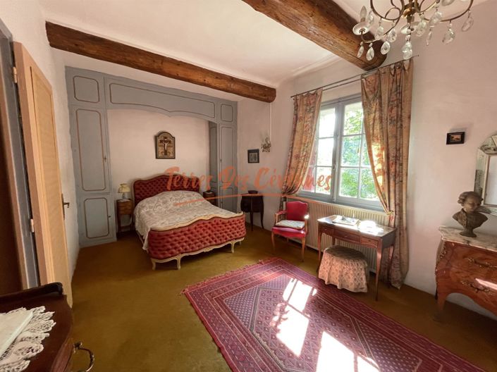 Image No.14-5 Bed House for sale