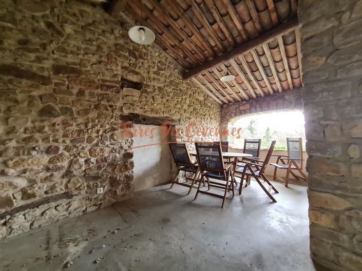 Image No.1-3 Bed House for sale