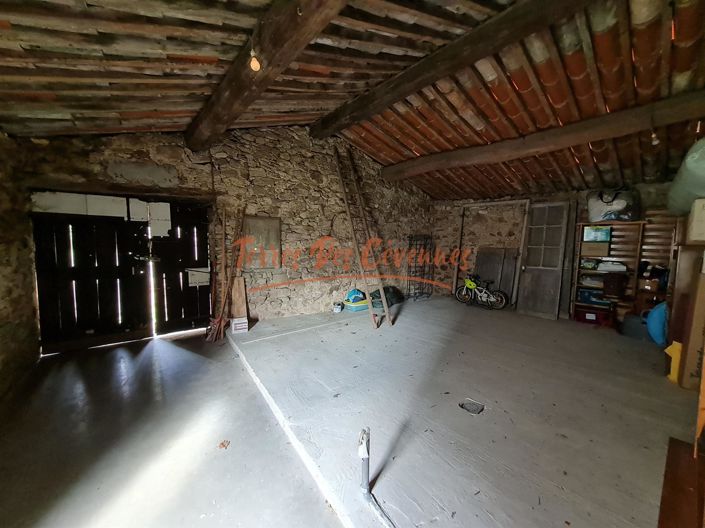 Image No.11-3 Bed House for sale