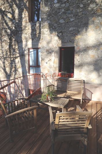 Image No.1-5 Bed House for sale