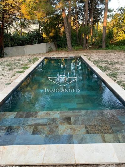 Image No.12-5 Bed House for sale