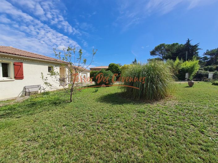 Image No.12-3 Bed House for sale