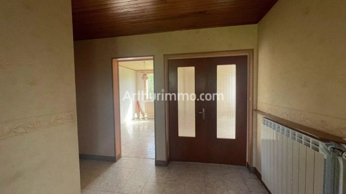 Image No.16-5 Bed House for sale