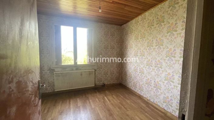 Image No.18-5 Bed House for sale