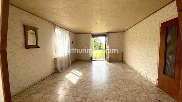 Image No.3-5 Bed House for sale