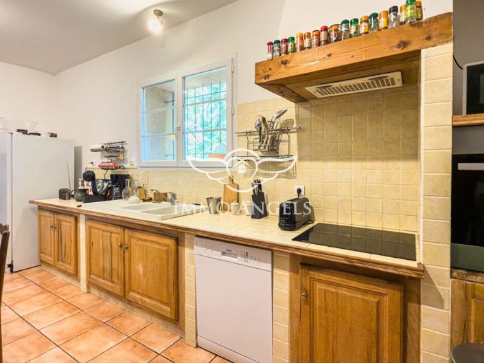 Image No.15-8 Bed House for sale