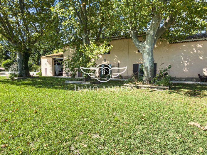 Image No.5-8 Bed House for sale