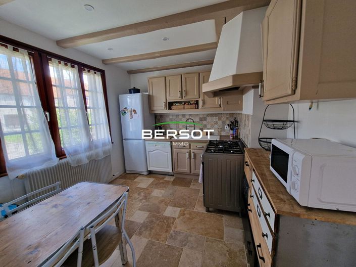 Image No.6-2 Bed House for sale