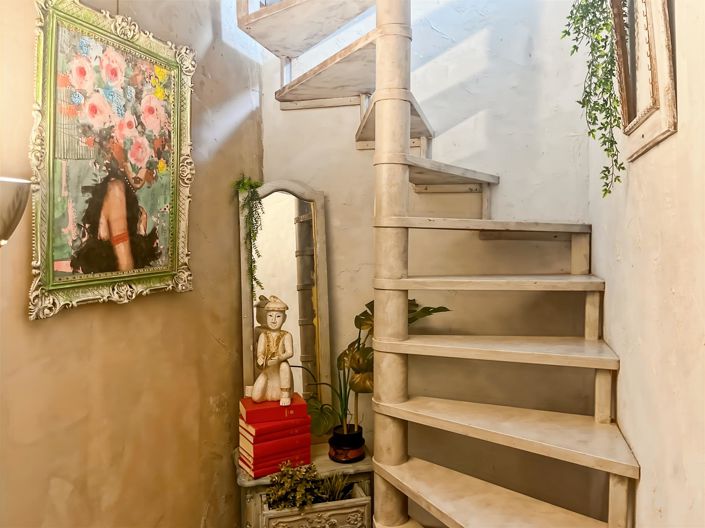 Image No.15-4 Bed Apartment for sale