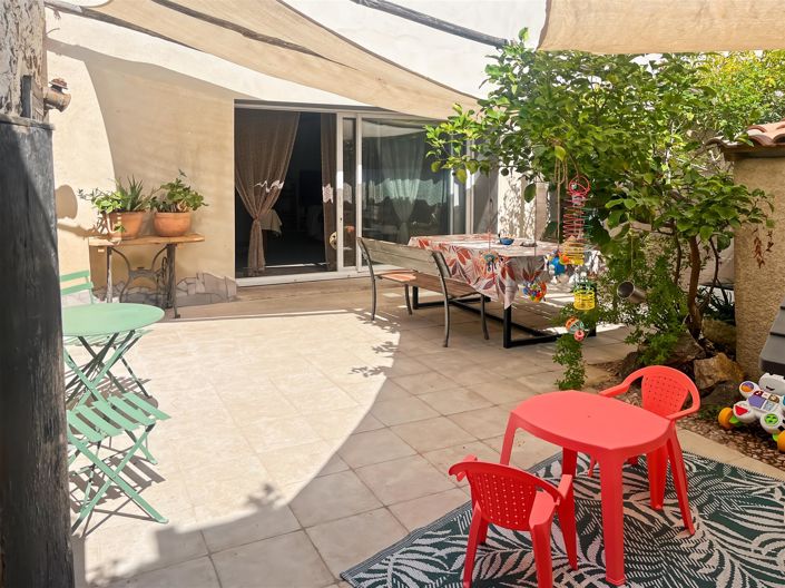 Image No.29-4 Bed Apartment for sale