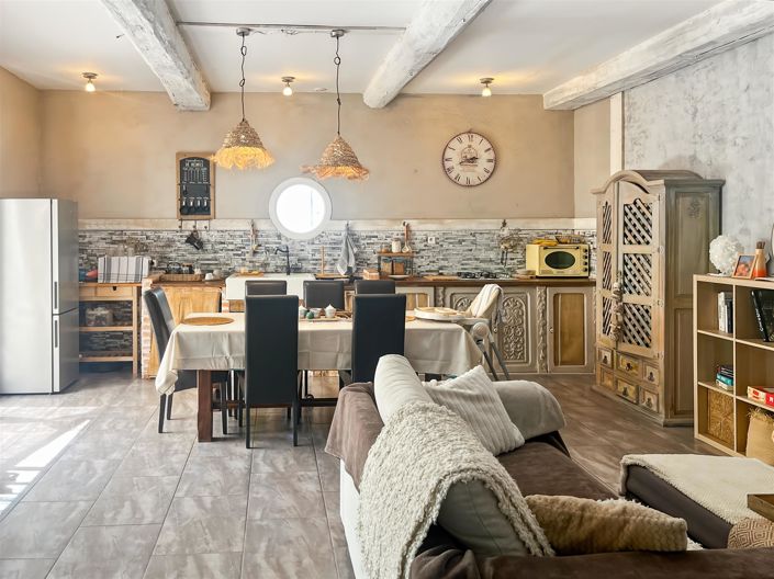 Image No.33-4 Bed Apartment for sale