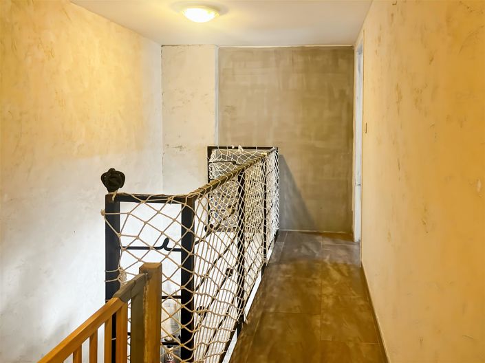 Image No.38-4 Bed Apartment for sale