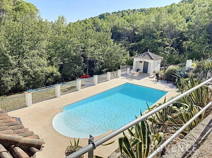 Image No.5-Maison de 4 chambres à vendre à Saint-Antonin-du-Var