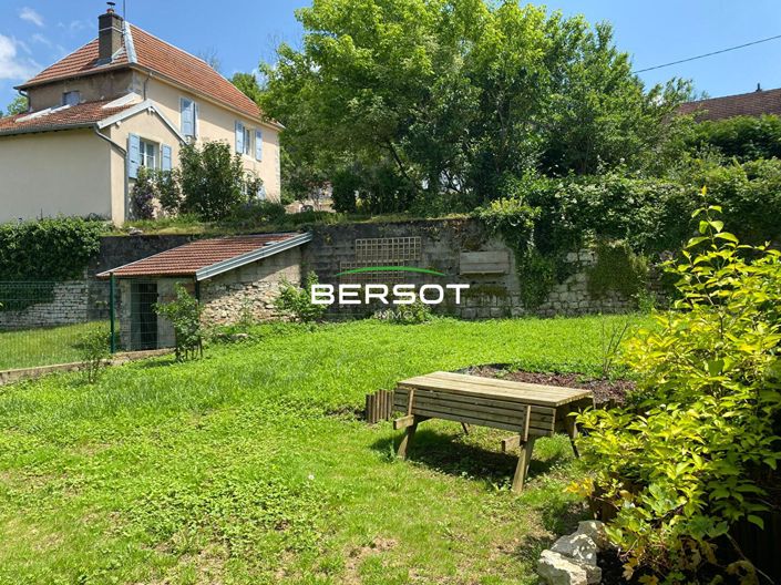 Image No.17-4 Bed House for sale