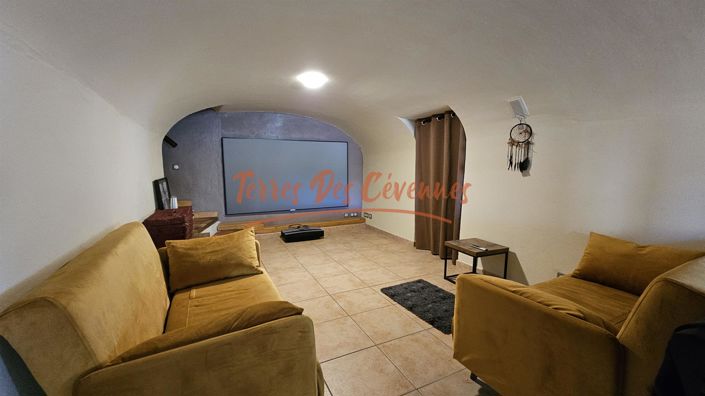 Image No.11-4 Bed House for sale