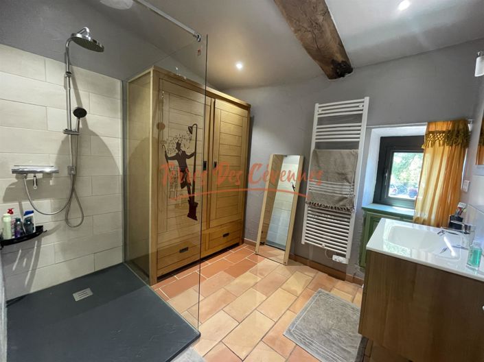 Image No.14-4 Bed House for sale