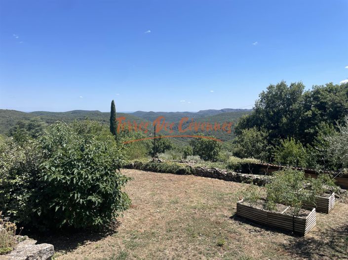 Image No.2-4 Bed House for sale