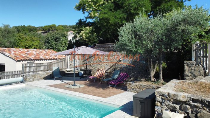 Image No.6-4 Bed House for sale