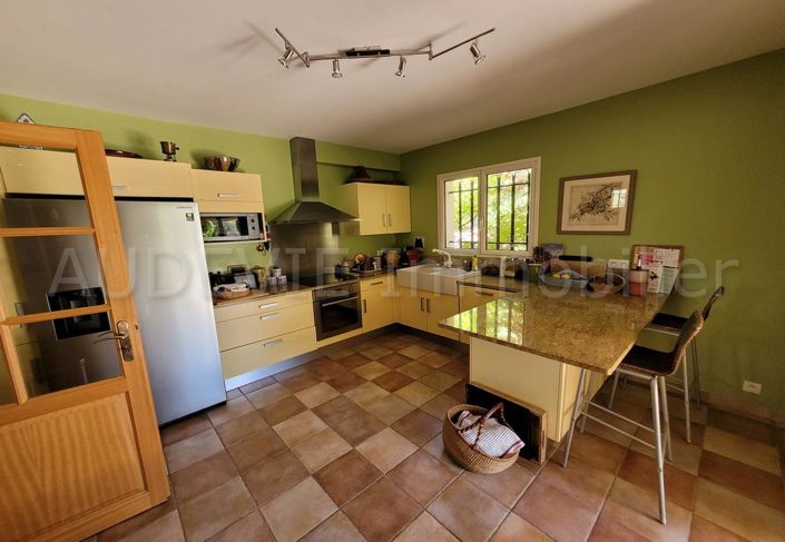 Image No.18-3 Bed House for sale