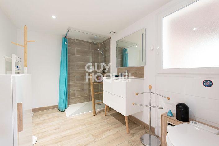 Image No.12-4 Bed House for sale