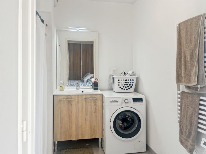 Image No.15-3 Bed Apartment for sale