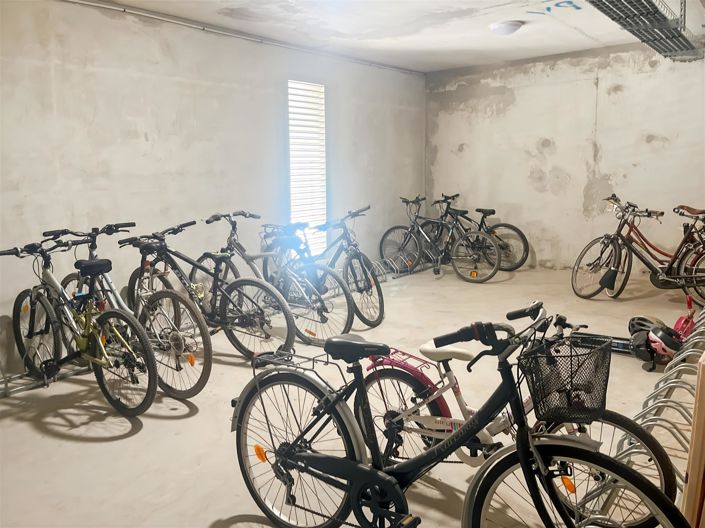 Image No.26-3 Bed Apartment for sale