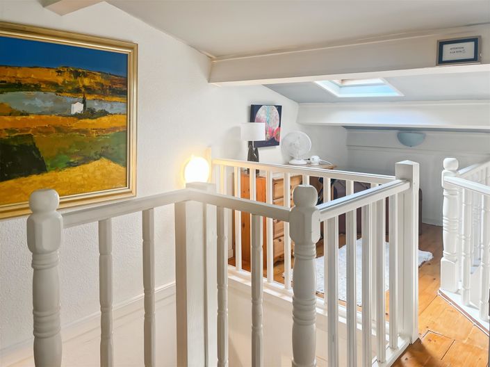 Image No.11-1 Bed House for sale