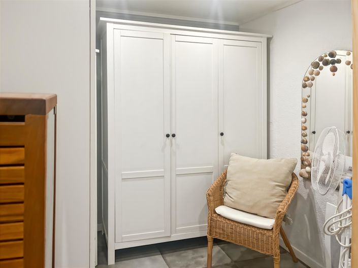 Image No.14-1 Bed House for sale