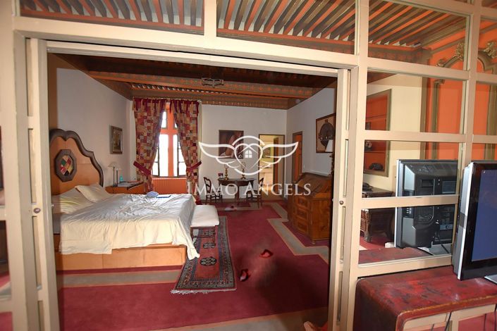 Image No.9-Propriété de 9 chambres à vendre à Lambesc