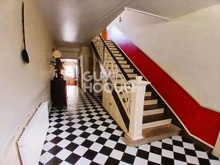 Image No.12-7 Bed House for sale