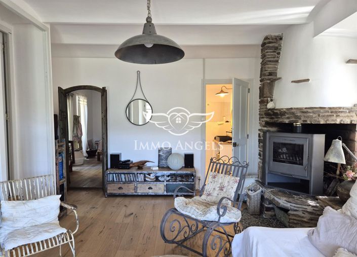 Image No.15-6 Bed House for sale