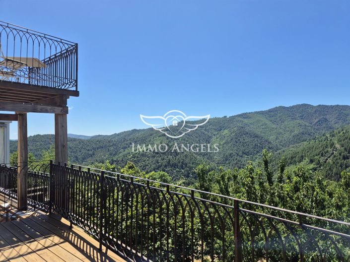 Image No.19-6 Bed House for sale