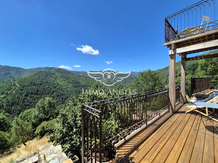 Image No.26-6 Bed House for sale