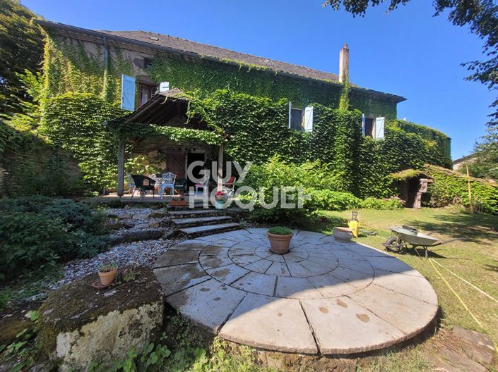 Image No.2-4 Bed House for sale