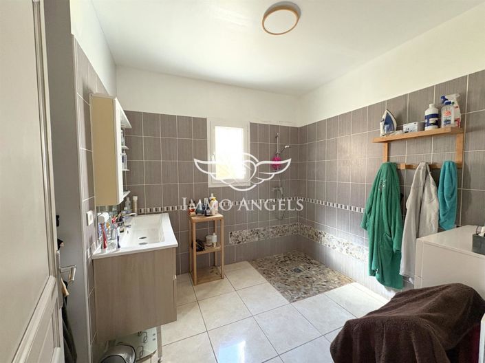 Image No.10-Maison de 4 chambres à vendre à Castries