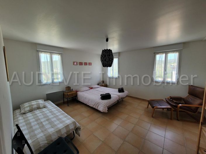 Image No.10-Propriété de 9 chambres à vendre à Durban-Corbières