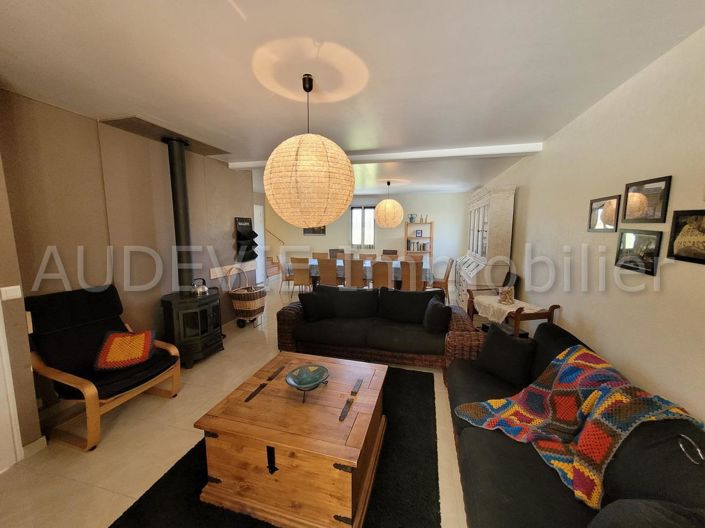 Image No.9-Propriété de 9 chambres à vendre à Durban-Corbières