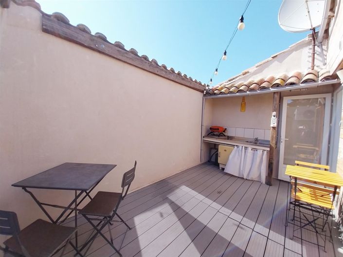 Image No.17-3 Bed House for sale