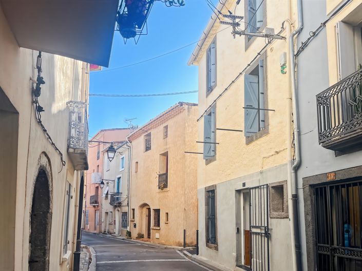 Image No.21-3 Bed House for sale