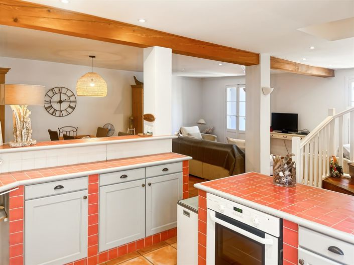 Image No.5-3 Bed House for sale