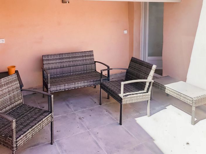 Image No.2-2 Bed House for sale