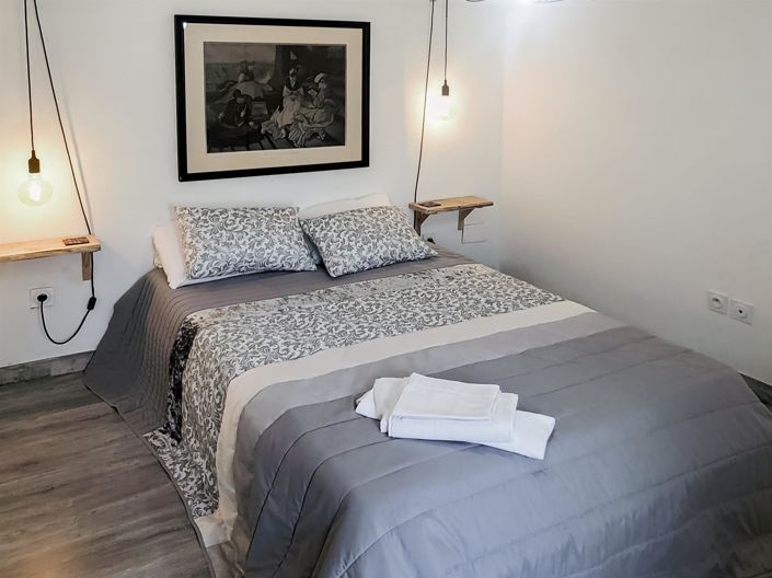 Image No.6-2 Bed House for sale